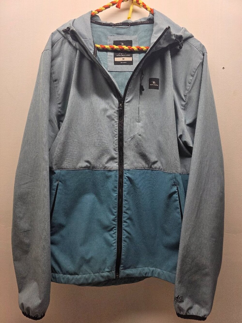 Rip Curl Mens M Anti Series Jacket Blue Hooded Windbreaker Water Wind Resistant